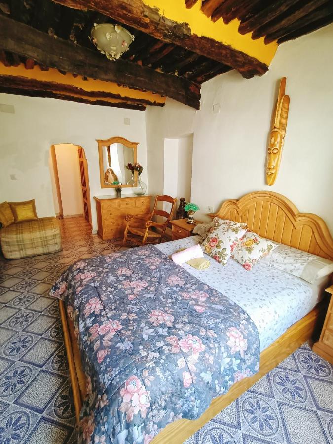 Castano Real Villa Atalbeitar Exteriör bild